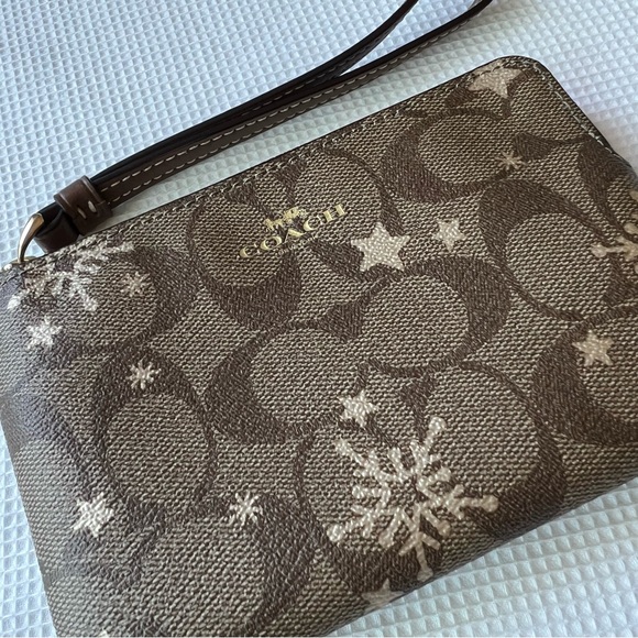 Coach Corner Zip Wristlet with Star and Snowflake Print - Picture 2 of 9